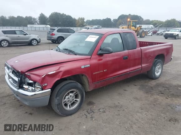 ✅ 1999 Dodge Dakota SLT • VIN: 1B7GL22X6XS284776 • Лот: 43646944. Опубликован ранее на IAAI с пробегом 187 236 миль. Бесплатный доступ к архиву аукционных продаж из США и подробный отчёт об истории автомобиля на DreamBid. Изображение 20.