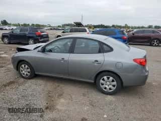 2010 Hyundai Elantra GL z VIN KMHDU4BD8AU195798, wystawiony jako Copart lot #66650154 z przebiegiem 188 353 mil mil oraz Szkoda całkowita • Salvage title. Historia ofert i sprzedaży dostępna na DreamBid. Obrazek 2.