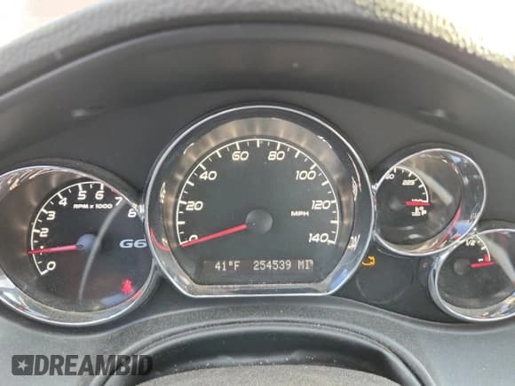 ✅ 2010 Pontiac G6 1SC • VIN: 1G2ZA5E05A4100300 • Lot: 82751555. Listed on Copart with 254,539 mi. Free auction sales archive from the USA and detailed vehicle history report at DreamBid. Image 9.