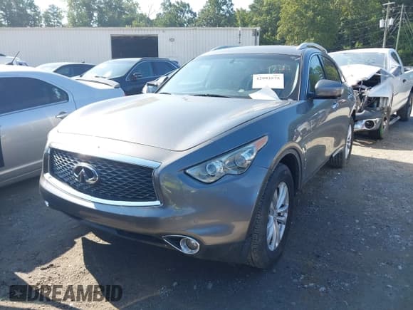 ✅ 2017 Infiniti QX70 • VIN: JN8CS1MW5HM413956 • Lot: 42993575. Wystawiony na IAAI z przebiegiem 70 325 mil. Bezpłatny archiwum sprzedaży aukcyjnych z USA i szczegółowy raport historii pojazdu na DreamBid. Zdjęcie 17.