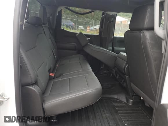 ✅ 2025 Chevrolet Silverado 1500 • VIN: 3GCUKAED9SG207806 • Лот: 86225355. Опубликован ранее на Copart с пробегом 1 170 миль. Бесплатный доступ к архиву аукционных продаж из США и подробный отчёт об истории автомобиля на DreamBid. Изображение 11.