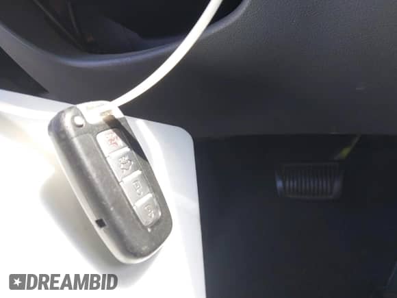 2011 Hyundai Elantra GLS с VIN 5NPDH4AE7BH075151, выставлен на аукционе IAAI как лот 43345354 с пробегом 129 278 миль миль и . История ставок и продаж доступна на DreamBid. Изображение 11.