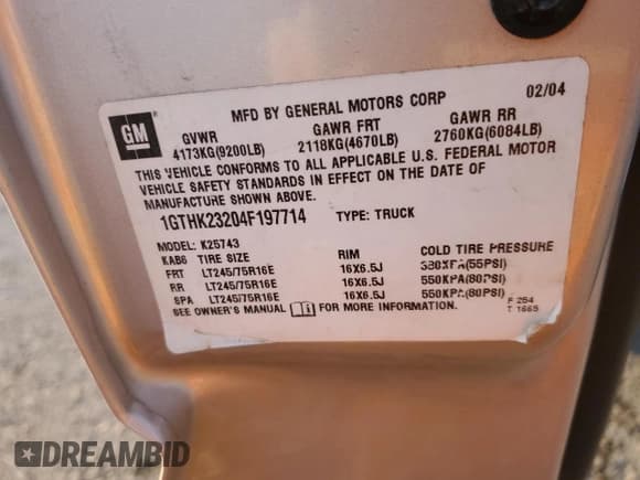 ✅ 2004 GMC Sierra 2500HD SLT • VIN: 1GTHK23204F197714 • Lot: 89311065. Wystawiony na Copart z przebiegiem 240 299 mil. Bezpłatny archiwum sprzedaży aukcyjnych z USA i szczegółowy raport historii pojazdu na DreamBid. Zdjęcie 12.