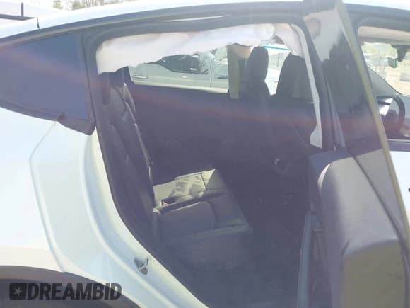 ✅ 2023 Tesla Model Y Long Range • VIN: 7SAYGDEE4PA070722 • Lot: 43324153. Listed on IAAI with Not provided. Free auction sales archive from the USA and detailed vehicle history report at DreamBid. Image 8.