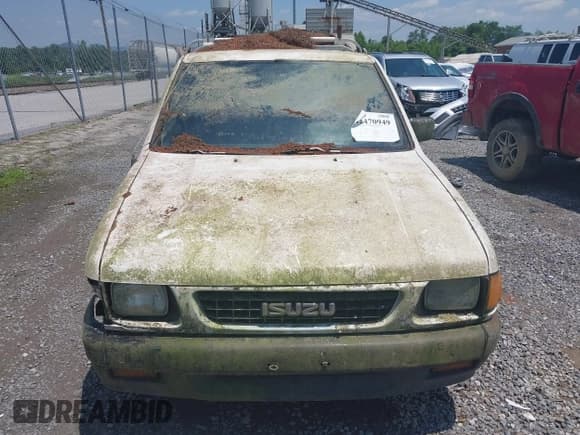 ✅ 1992 Isuzu Pickup S • VIN: 4S1CL11L3N4207154 • Lot: 42470949. Wystawiony na IAAI z przebiegiem 309 488 mil. Bezpłatny archiwum sprzedaży aukcyjnych z USA i szczegółowy raport historii pojazdu na DreamBid. Zdjęcie 12.