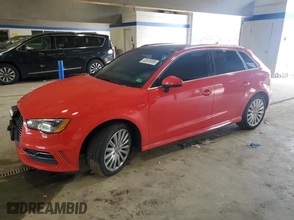 ✅ 2016 Audi A3 e-tron Premium Plus • VIN: WAUTPBFFXGA082627 • Lot: 63979305. Wystawiony na Copart z przebiegiem 81 937 mil. Bezpłatny archiwum sprzedaży aukcyjnych z USA i szczegółowy raport historii pojazdu na DreamBid. Zdjęcie 1.