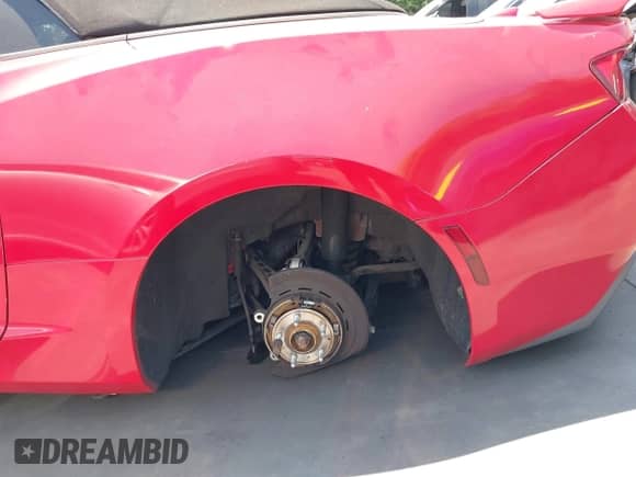 2017 Chevrolet Camaro 1SS с VIN 1G1FF3D77H0208916, выставлен на аукционе IAAI как лот 42569740 с пробегом Не указан миль и . История ставок и продаж доступна на DreamBid. Изображение 18.