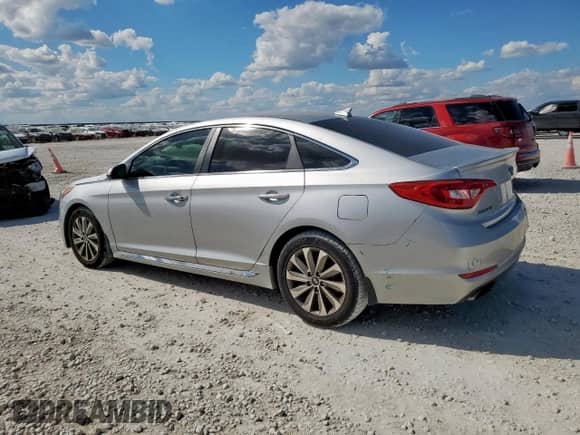 2016 Hyundai Sonata Sport z VIN 5NPE34AF7GH381432, wystawiony jako Copart lot #84025495 z przebiegiem 158 593 mil mil oraz Szkoda całkowita • Salvage title. Historia ofert i sprzedaży dostępna na DreamBid. Obrazek 2.