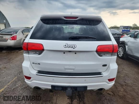 ✅ 2016 Jeep Grand Cherokee Overland • VIN: 1C4RJFCG5GC385029 • Lot: 80877655. Listed on Copart with 111,235 mi. Free auction sales archive from the USA and detailed vehicle history report at DreamBid. Image 6.