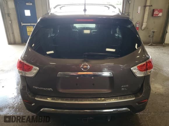 ✅ 2015 Nissan Pathfinder SL • VIN: 5N1AR2MM0FC619770 • Lot: 61798295. Listed on Copart with 159,718 mi. Free auction sales archive from the USA and detailed vehicle history report at DreamBid. Image 6.