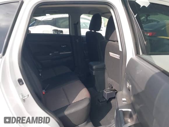 2018 Mitsubishi Outlander ES с VIN JA4AR3AU6JU022232, выставлен на аукционе IAAI как лот 42709349 с пробегом 55 420 миль миль и . История ставок и продаж доступна на DreamBid. Изображение 8.