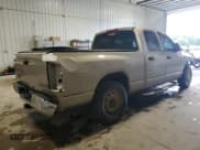 ✅ 2004 Dodge 2500 ST • VIN: 3D7KA28D64G281057 • Lot: 67813615. Wystawiony na Copart z przebiegiem 162 193 mil. Bezpłatny archiwum sprzedaży aukcyjnych z USA i szczegółowy raport historii pojazdu na DreamBid. Zdjęcie 3.