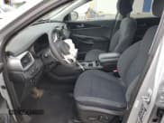 ✅ 2019 Kia Sorento LX • VIN: 5XYPGDA5XKG488026 • Lot: 91338575. Listed on Copart with 167,179 mi. Free auction sales archive from the USA and detailed vehicle history report at DreamBid. Image 7.