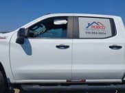 ✅ 2022 Chevrolet Silverado 1500 LT Trail Boss • VIN: 1GCPYFED7NZ146324 • Lot: 42416840. Wystawiony na IAAI z przebiegiem 69 309 mil. Bezpłatny archiwum sprzedaży aukcyjnych z USA i szczegółowy raport historii pojazdu na DreamBid. Zdjęcie 13.