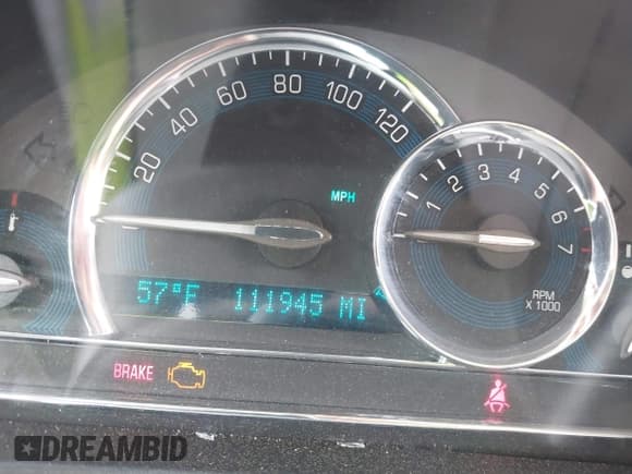 ✅ 2009 Chevrolet HHR LS • VIN: 3GNCA13B69S618496 • Lot: 41952230. Listed on IAAI with 111,945 mi. Free auction sales archive from the USA and detailed vehicle history report at DreamBid. Image 7.