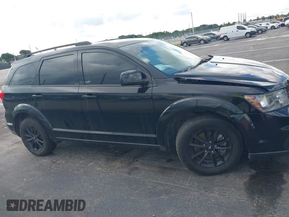 ✅ 2019 Dodge Journey SE • VIN: 3C4PDCBB5KT870562 • Lot: 43409774. Wystawiony na IAAI z przebiegiem 93 285 mil. Bezpłatny archiwum sprzedaży aukcyjnych z USA i szczegółowy raport historii pojazdu na DreamBid. Zdjęcie 13.