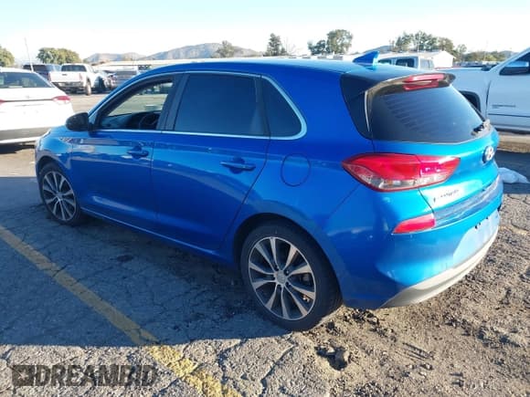 ✅ 2018 Hyundai Elantra • VIN: KMHH35LE7JU025496 • Lot: 43876280. Listed on IAAI with 106,852 mi. Free auction sales archive from the USA and detailed vehicle history report at DreamBid. Image 3.