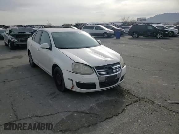 ✅ 2007 Volkswagen Jetta • VIN: 3VWGG71K87M199757 • Лот: 43032865. Опубликован ранее на Copart с пробегом 207 674 миль. Бесплатный доступ к архиву аукционных продаж из США и подробный отчёт об истории автомобиля на DreamBid. Изображение 11.