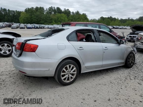 ✅ 2013 Volkswagen Jetta SE • VIN: 3VWDP7AJ2DM368936 • Лот: 57335015. Опубликован ранее на Copart с пробегом Не указан. Бесплатный доступ к архиву аукционных продаж из США и подробный отчёт об истории автомобиля на DreamBid. Изображение 3.