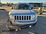 ✅ 2016 Jeep Patriot Sport • VIN: 1C4NJRBB2GD781869 • Лот: 90757055. Опубликован ранее на Copart с пробегом 108 261 миль. Бесплатный доступ к архиву аукционных продаж из США и подробный отчёт об истории автомобиля на DreamBid. Изображение 5.