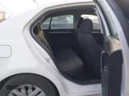 ✅ 2010 Volkswagen Jetta S • VIN: 3VWJX7AJ3AM003616 • Лот: 43747102. Опубликован ранее на IAAI с пробегом 186 283 миль. Бесплатный доступ к архиву аукционных продаж из США и подробный отчёт об истории автомобиля на DreamBid. Изображение 8.