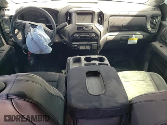 ✅ 2024 Chevrolet Silverado 2500HD Work Truck • VIN: 1GC1YLE75RF375560 • Лот: 48285975. Опубликован ранее на Copart с пробегом Не указан. Бесплатный доступ к архиву аукционных продаж из США и подробный отчёт об истории автомобиля на DreamBid. Изображение 8.