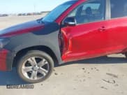 ✅ 2011 Toyota RAV4 Sport • VIN: JTMRK4DV1B5099349 • Lot: 43496913. Wystawiony na IAAI z przebiegiem 127 632 mil. Bezpłatny archiwum sprzedaży aukcyjnych z USA i szczegółowy raport historii pojazdu na DreamBid. Zdjęcie 6.