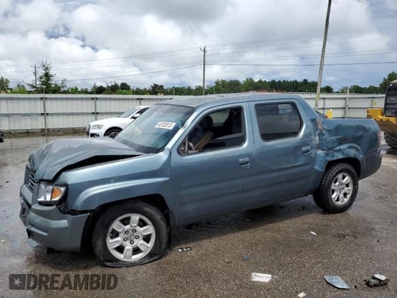 ✅ 2007 Honda Ridgeline RTL • VIN: 2HJYK16517H520652 • Lot: 68702815. Listed on Copart with 319,536 mi. Free auction sales archive from the USA and detailed vehicle history report at DreamBid. Image 1.