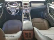 ✅ 2015 Ford Taurus SEL • VIN: 1FAHP2H83FG119171 • Lot: 96478285. Wystawiony na Copart z przebiegiem 276 789 mil. Bezpłatny archiwum sprzedaży aukcyjnych z USA i szczegółowy raport historii pojazdu na DreamBid. Zdjęcie 8.