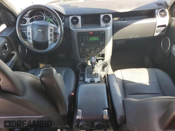 ✅ 2008 Land Rover LR3 SE • VIN: SALAE254X8A445261 • Lot: 86853295. Listed on Copart with 108,072 mi. Free auction sales archive from the USA and detailed vehicle history report at DreamBid. Image 8.