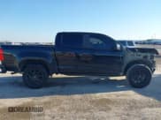 ✅ 2020 Chevrolet Colorado 2WD LT • VIN: 1GCGSCEN8L1125275 • Lot: 41150812. Wystawiony na IAAI z przebiegiem 56 079 mil. Bezpłatny archiwum sprzedaży aukcyjnych z USA i szczegółowy raport historii pojazdu na DreamBid. Zdjęcie 14.