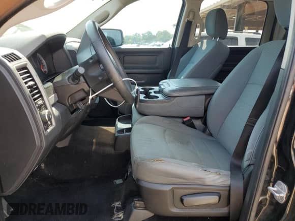 2013 Ram 1500 Express z VIN 1C6RR6KT4DS715839, wystawiony jako Copart lot #60450695 z przebiegiem 185 396 mil mil oraz Szkoda całkowita • Salvage title. Historia ofert i sprzedaży dostępna na DreamBid. Obrazek 7.