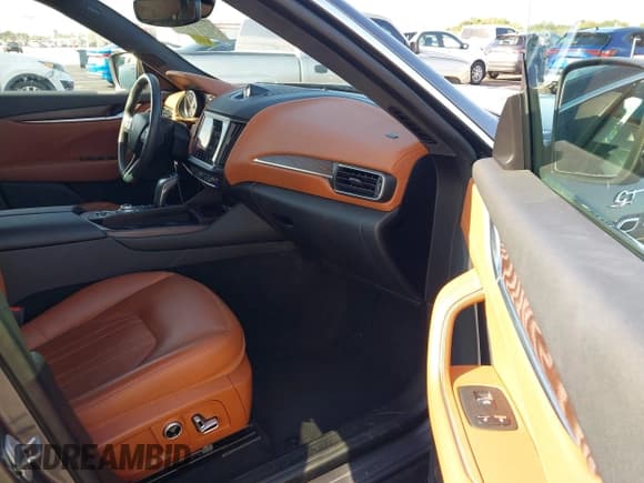 ✅ 2023 Maserati Levante GT • VIN: ZN661XUA1PX428680 • Lot: 43365515. Listed on IAAI with 18,623 mi. Free auction sales archive from the USA and detailed vehicle history report at DreamBid. Image 5.