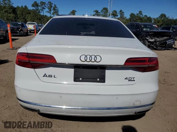 ✅ 2015 Audi A8 4.0T • VIN: WAU32AFD8FN022456 • Лот: 87490885. Опубликован ранее на Copart с пробегом 155 613 миль. Бесплатный доступ к архиву аукционных продаж из США и подробный отчёт об истории автомобиля на DreamBid. Изображение 6.