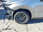 ✅ 2025 Lexus NX 350h Premium • VIN: JTJGKCEZ0S2066215 • Lot: 43471796. Listed on IAAI with 7,061 mi. Free auction sales archive from the USA and detailed vehicle history report at DreamBid. Image 21.