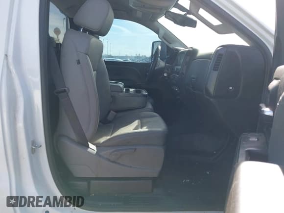 ✅ 2018 Chevrolet Silverado 2500HD Work Truck • VIN: 1GB0CUEG4JZ338829 • Lot: 41689836. Listed on IAAI with 229,860 mi. Free auction sales archive from the USA and detailed vehicle history report at DreamBid. Image 5.