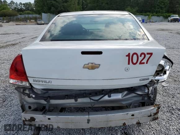 2015 Chevrolet Impala Police Police с VIN 2G1WD5E38F1159448, выставлен на аукционе Copart как лот 57712885 с пробегом 226 647 миль миль и Списание • Salvage title. История ставок и продаж доступна на DreamBid. Изображение 6.