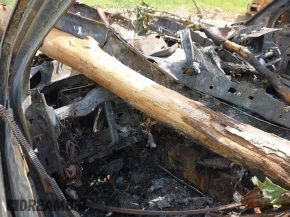 ✅ 2014 Dodge Charger RT • VIN: 2C3CDXCT8EH282587 • Lot: 42580556. Listed on IAAI with Not provided. Free auction sales archive from the USA and detailed vehicle history report at DreamBid. Image 7.