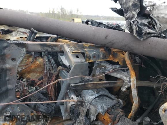 ✅ 2017 Lincoln MKZ Reserve • VIN: 3LN6L5F98HR659763 • Lot: 51602515. Wystawiony na Copart z przebiegiem Nie podano. Bezpłatny archiwum sprzedaży aukcyjnych z USA i szczegółowy raport historii pojazdu na DreamBid. Zdjęcie 9.