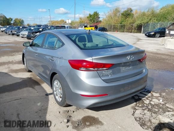 ✅ 2017 Hyundai Elantra SE • VIN: 5NPD74LF0HH197075 • Lot: 43464196. Listed on IAAI with 151,316 mi. Free auction sales archive from the USA and detailed vehicle history report at DreamBid. Image 3.