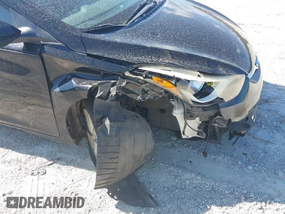 ✅ 2015 Hyundai Elantra Limited • VIN: KMHDH4AE0FU355436 • Lot: 42703525. Listed on IAAI with 67,076 mi. Free auction sales archive from the USA and detailed vehicle history report at DreamBid. Image 6.