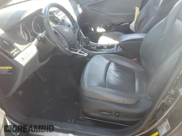 ✅ 2012 Hyundai Sonata Limited • VIN: 5NPEC4ACXCH388603 • Лот: 58076695. Опубликован ранее на Copart с пробегом 140 373 миль. Бесплатный доступ к архиву аукционных продаж из США и подробный отчёт об истории автомобиля на DreamBid. Изображение 7.