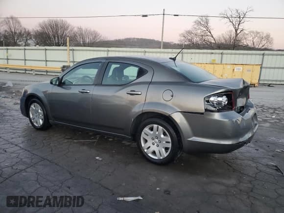 ✅ 2012 Dodge Avenger SE • VIN: 1C3CDZAB7CN238106 • Лот: 89009115. Опубликован ранее на Copart с пробегом 135 444 миль. Бесплатный доступ к архиву аукционных продаж из США и подробный отчёт об истории автомобиля на DreamBid. Изображение 2.