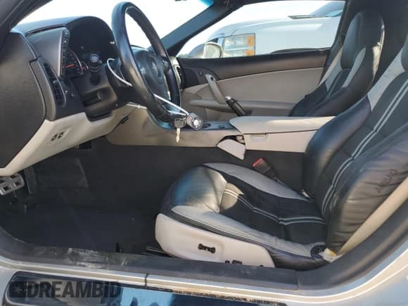 ✅ 2007 Chevrolet Corvette • VIN: 1G1YY26U775117310 • Lot: 68402625. Listed on Copart with 94,164 mi. Free auction sales archive from the USA and detailed vehicle history report at DreamBid. Image 7.