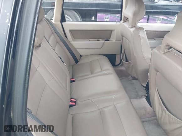 ✅ 1993 Volvo 850 • VIN: YV1LS5508P2067483 • Lot: 42738951. Listed on IAAI with 211,168 mi. Free auction sales archive from the USA and detailed vehicle history report at DreamBid. Image 8.
