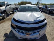 ✅ 2017 Chevrolet Impala LT • VIN: 2G1105SA9H9139836 • Лот: 77187264. Опубликован ранее на Copart с пробегом 139 999 миль. Бесплатный доступ к архиву аукционных продаж из США и подробный отчёт об истории автомобиля на DreamBid. Изображение 5.