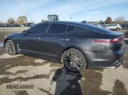 ✅ 2019 Kia Stinger • VIN: KNAE15LA5K6055013 • Lot: 91993145. Wystawiony na Copart z przebiegiem 173 628 mil. Bezpłatny archiwum sprzedaży aukcyjnych z USA i szczegółowy raport historii pojazdu na DreamBid. Zdjęcie 2.