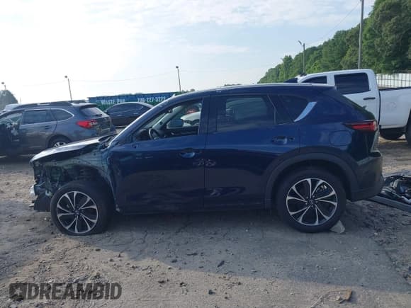 ✅ 2022 Mazda CX-5 S Premium Plus • VIN: JM3KFBEMXN1537398 • Lot: 42578948. Listed on IAAI with 61,592 mi. Free auction sales archive from the USA and detailed vehicle history report at DreamBid. Image 15.
