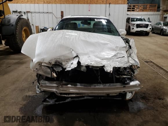 ✅ 2001 Buick Park Avenue • VIN: 1G4CW54K114283664 • Lot: 90363495. Listed on Copart with 55,310 mi. Free auction sales archive from the USA and detailed vehicle history report at DreamBid. Image 5.