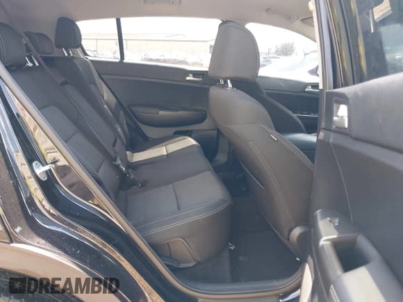 ✅ 2019 Kia Sportage LX • VIN: KNDPM3AC4K7623581 • Лот: 42983731. Опубликован ранее на IAAI с пробегом 101 523 миль. Бесплатный доступ к архиву аукционных продаж из США и подробный отчёт об истории автомобиля на DreamBid. Изображение 8.